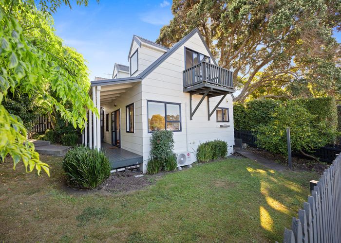  at 1/60 Disraeli Street, Mount Eden, Auckland City, Auckland