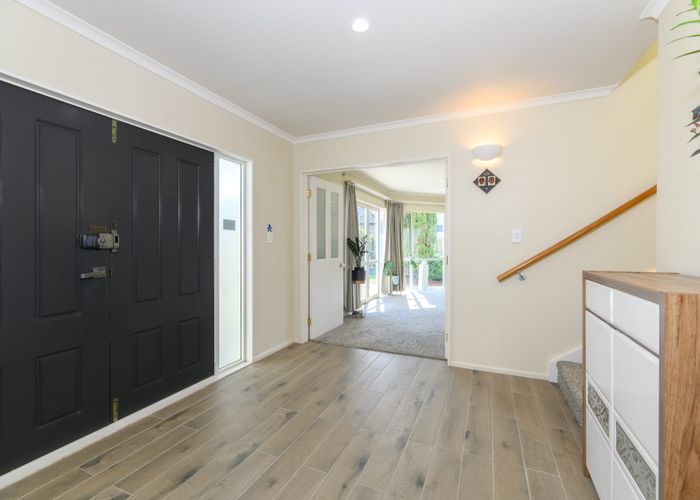  at 3 Carrowmore, Pinehill, Auckland