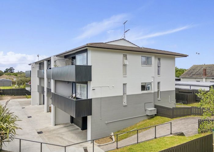 at 3 & 8/60 Hutton Street, Otahuhu, Auckland City, Auckland