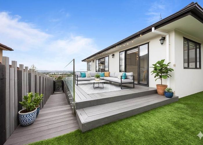  at 49 Saralee Drive, Manurewa, Manukau City, Auckland