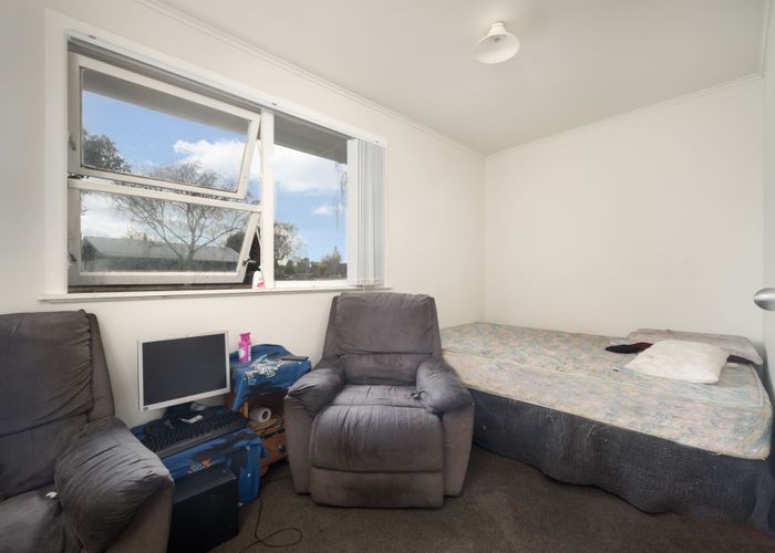  at 34 Tairere Crescent, Rosehill, Papakura