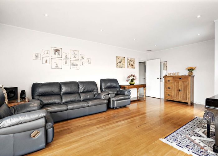  at 22 Salamanca Road, Sunnynook, Auckland