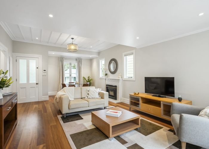  at 16 Leamington Road, Mount Eden, Auckland