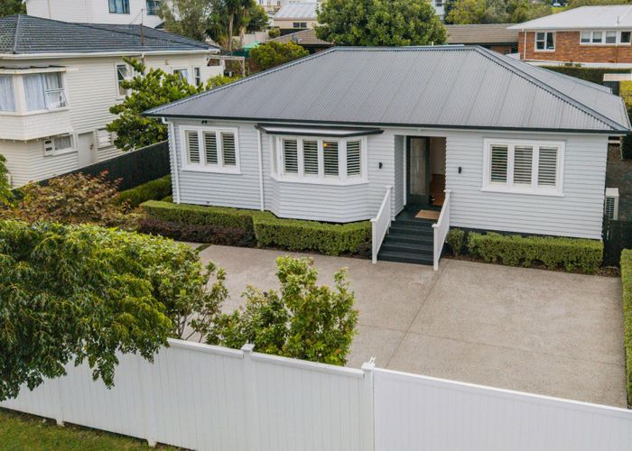  at 3 Korokino Road, Greenlane, Auckland