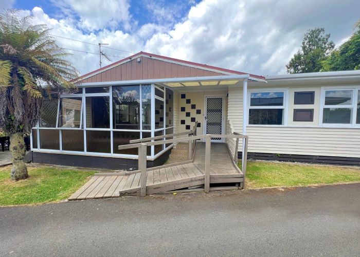  at 20 Minifie Avenue, Melville, Hamilton, Waikato
