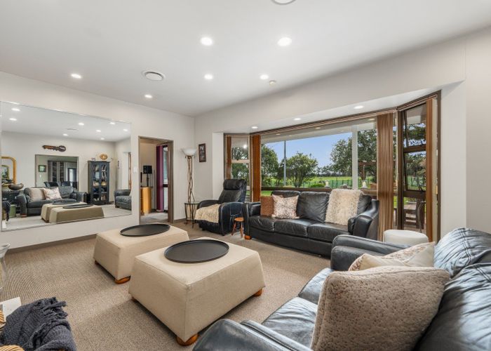  at 537 No 1 Line, Longburn, Palmerston North, Manawatu / Whanganui