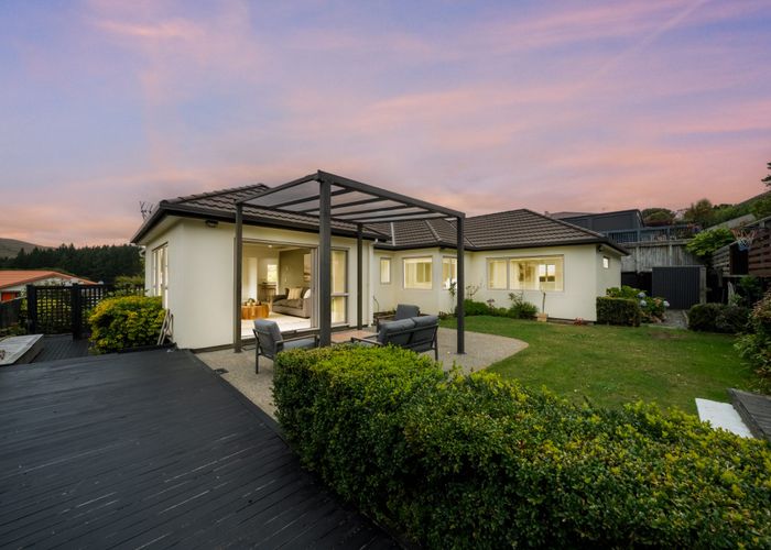  at 50 Te Puia Drive, Aotea, Porirua, Wellington