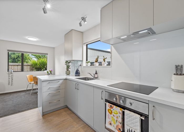  at 6B Dickson Crescent, Hornby, Christchurch