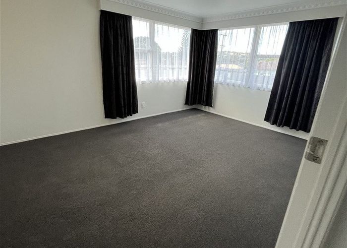  at 385 Blockhouse Bay Road, Blockhouse Bay, Auckland City, Auckland