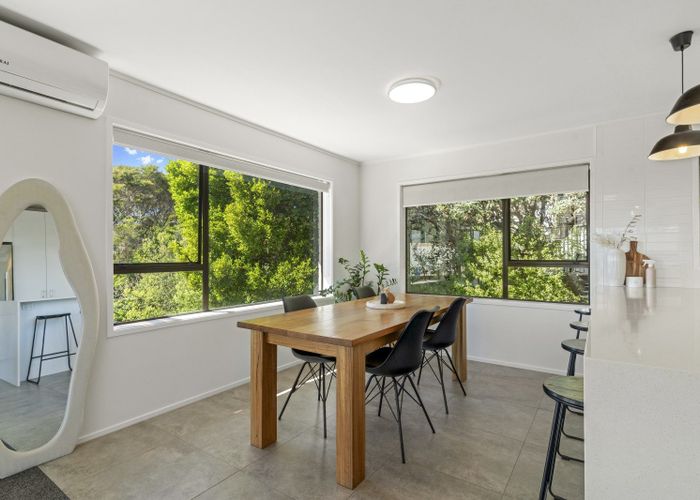  at 1/39 Sunset Road, Tōtara Vale, Auckland
