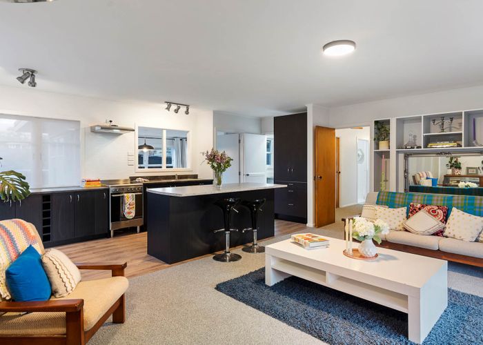  at 25 Daytona Road, Henderson, Auckland