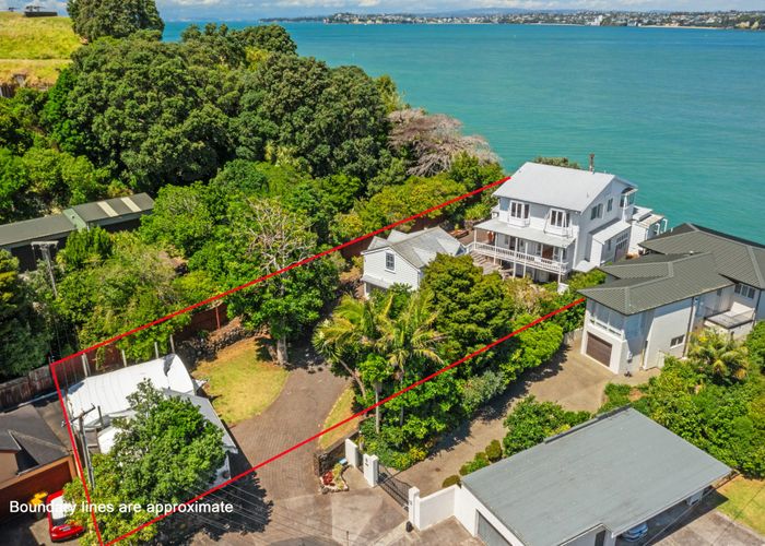  at 38 Jubilee Avenue, Devonport, North Shore City, Auckland