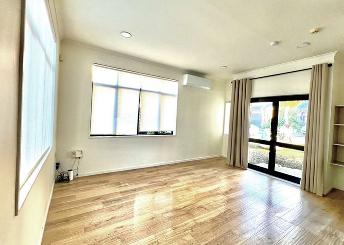  at 8 Derg Place, East Tamaki, Manukau City, Auckland