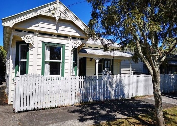  at 38 Burnley Terrace, Mount Eden, Auckland City, Auckland