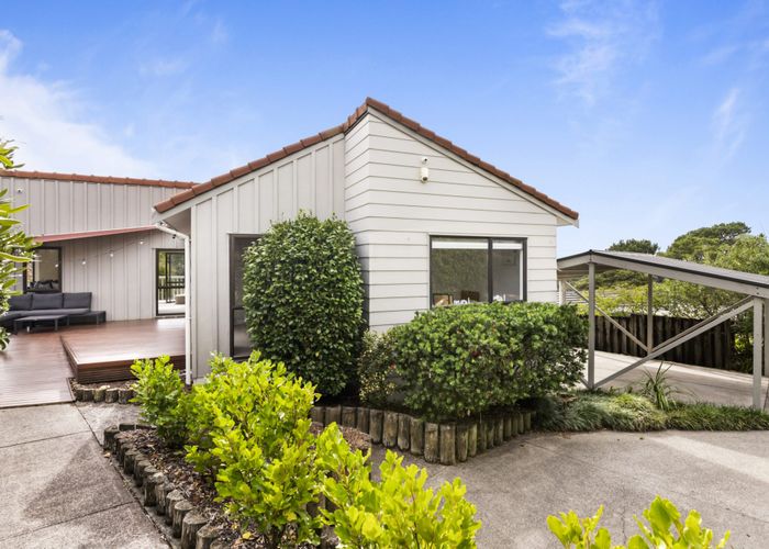  at 68 Anich Road, Massey, Auckland