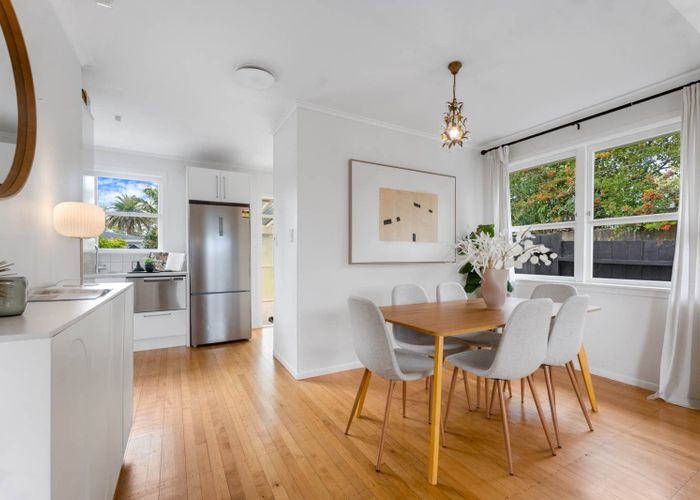  at 39 Mahara Avenue, Birkenhead, Auckland