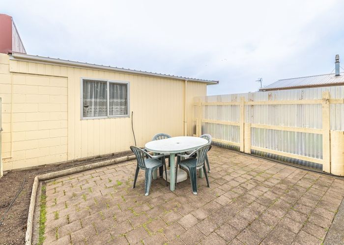  at 73 Polson Street, Castlecliff, Whanganui
