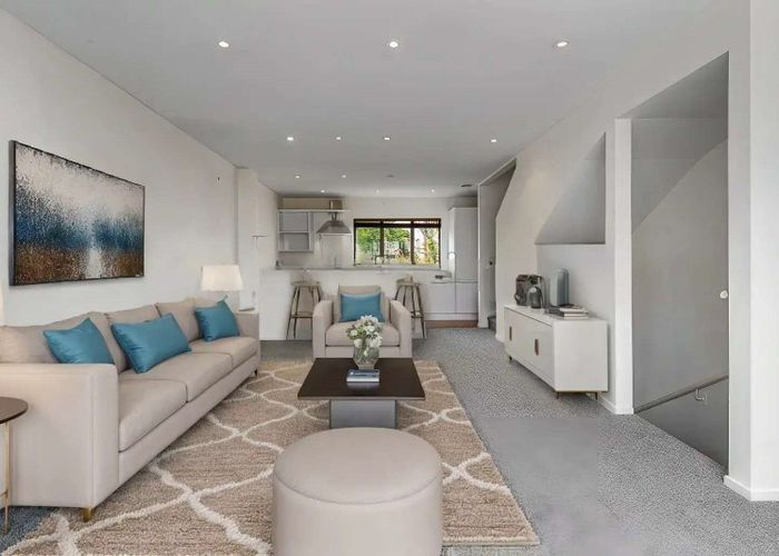  at 17/14 Ambrico Place, New Lynn, Auckland