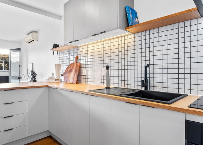  at 2/8 Sylvan Street, Hillmorton, Christchurch City, Canterbury