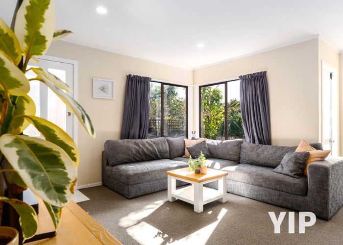  at 2/154 Newlands Road, Newlands, Wellington, Wellington