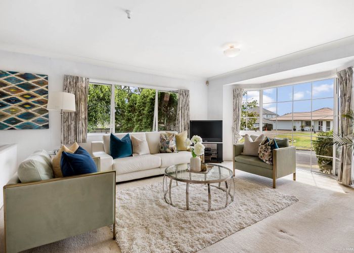  at 12 Mission View Drive, Northpark, Auckland
