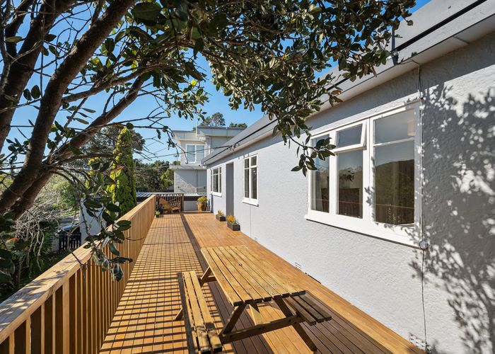  at 142 Pembroke Road, Wilton, Wellington, Wellington