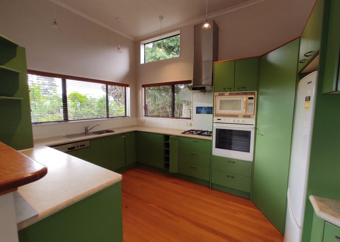  at 287 Royal Road, Royal Heights, Waitakere City, Auckland