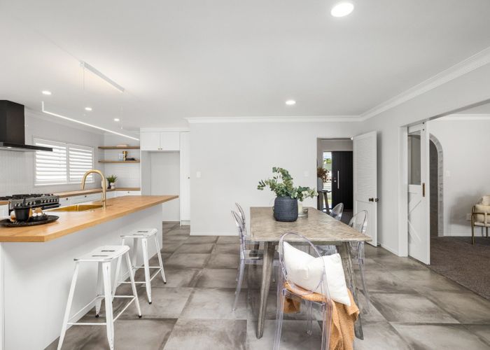  at 15 Endeavour Avenue, Welcome Bay, Tauranga