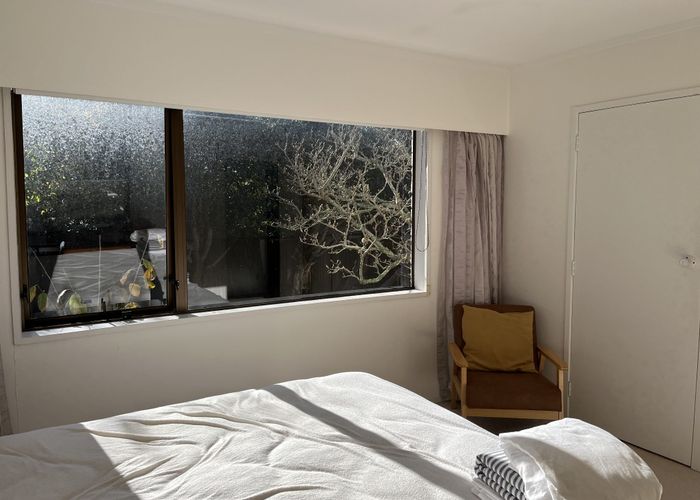  at 2/84 Maskell Street, St Heliers, Auckland