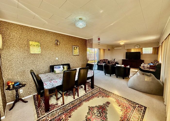 at 3 Howard Road, Taradale, Napier, Hawke's Bay