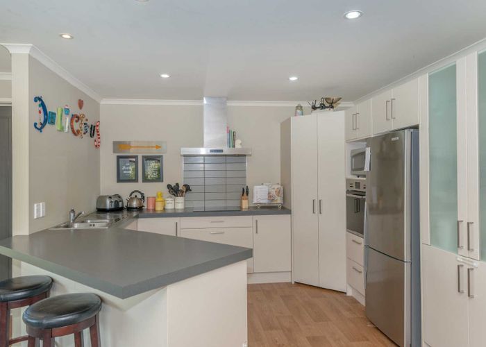  at 11 Tallentire Crescent, Huntington, Hamilton, Waikato
