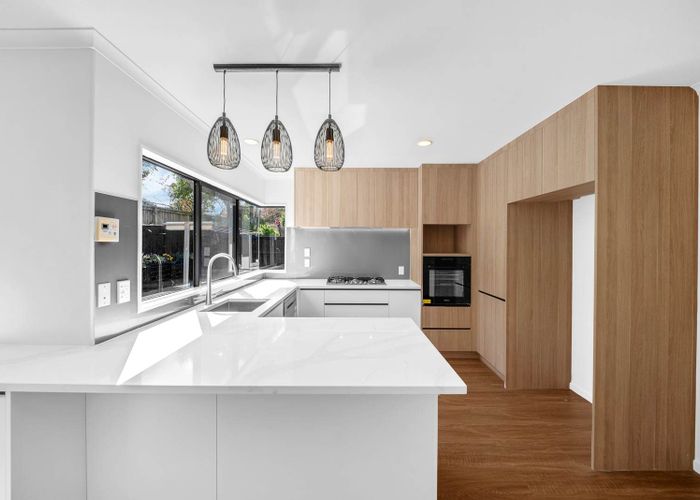  at 6 Belsera Court, Northpark, Manukau City, Auckland