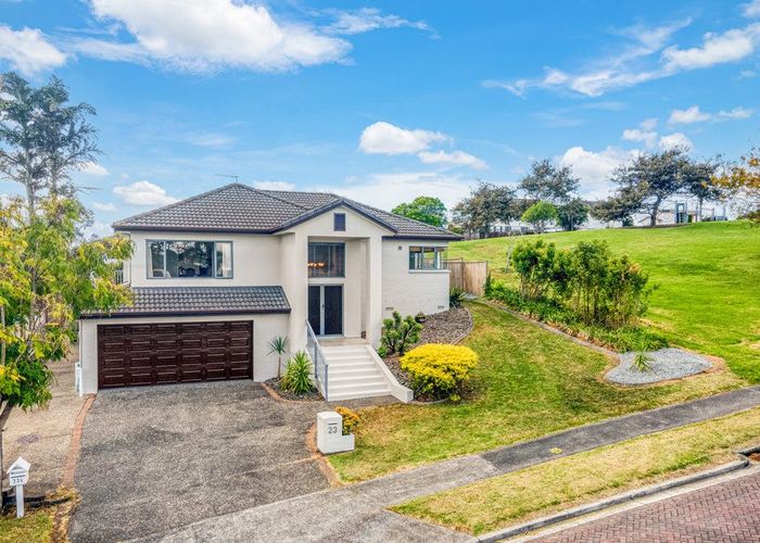  at 23 Corta Bella Place, Golflands, Auckland