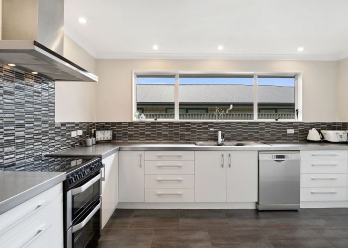  at 23 Nottingham Avenue, Awapuni, Palmerston North, Manawatu / Whanganui