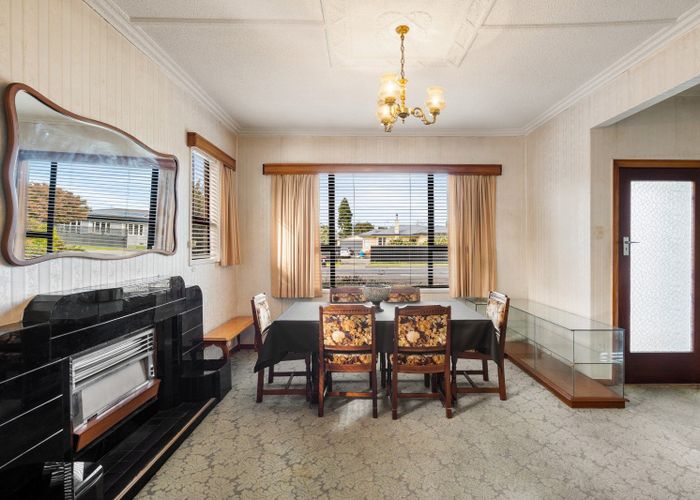  at 1412 Woodstock Avenue, Mayfair, Hastings, Hawke's Bay