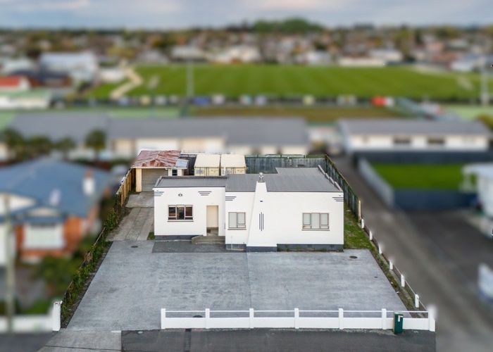  at 26 Lee Road, Taradale, Napier