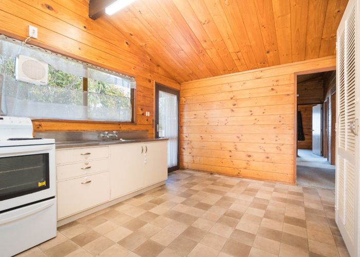  at 9 Alma Place, Milson, Palmerston North, Manawatu / Whanganui