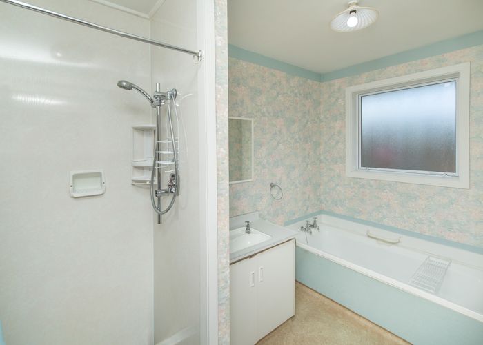  at 1/377 Yaldhurst Road, Russley, Christchurch