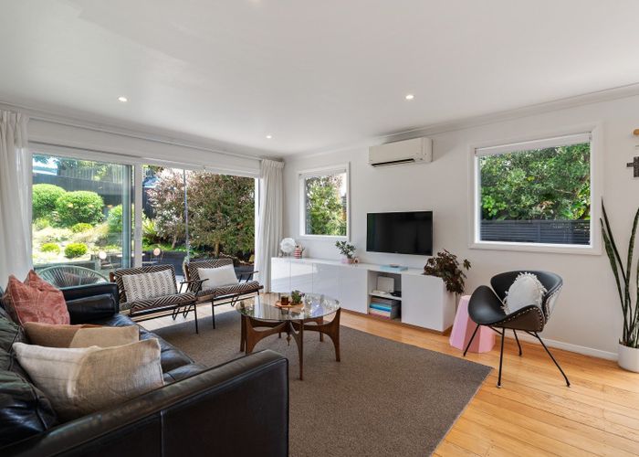  at 19 Kereru Bend, Tawa, Wellington, Wellington