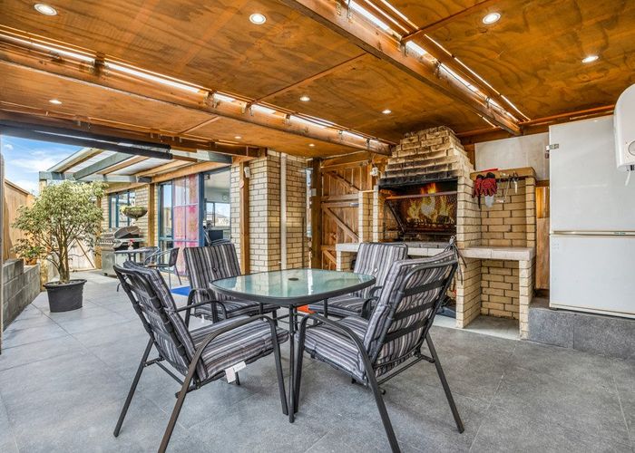  at 30A Saralee Drive, Manurewa, Auckland
