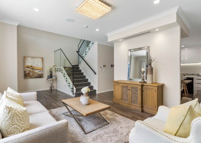 at 14 Perehia RD, Flat Bush, Auckland