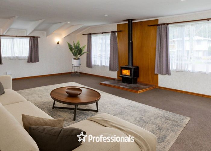  at 167 California Drive, Totara Park, Upper Hutt, Wellington