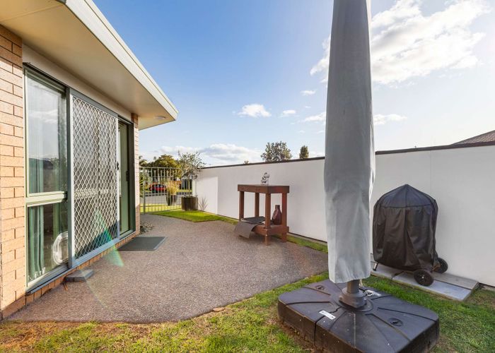  at 34 Elderton Avenue, Pyes Pa, Tauranga