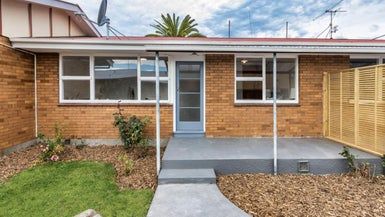 at 2/359 Worcester Street, Linwood, Christchurch