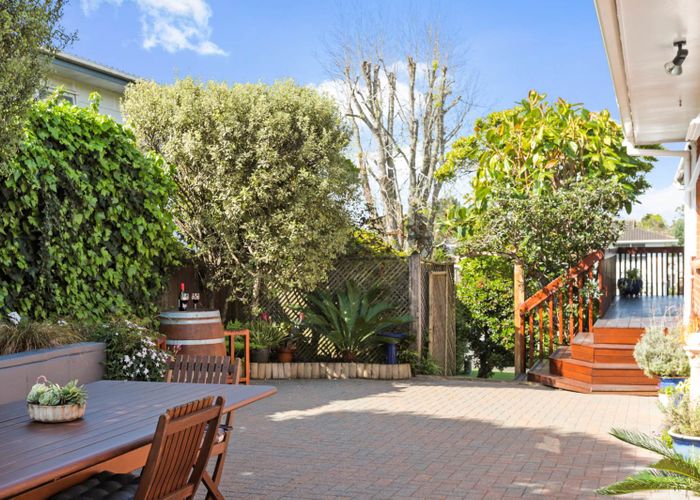  at 47 Butterworth Drive, Glendene, Auckland