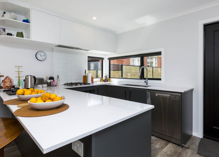  at 27 Reakes Crescent, Wallaceville, Upper Hutt, Wellington