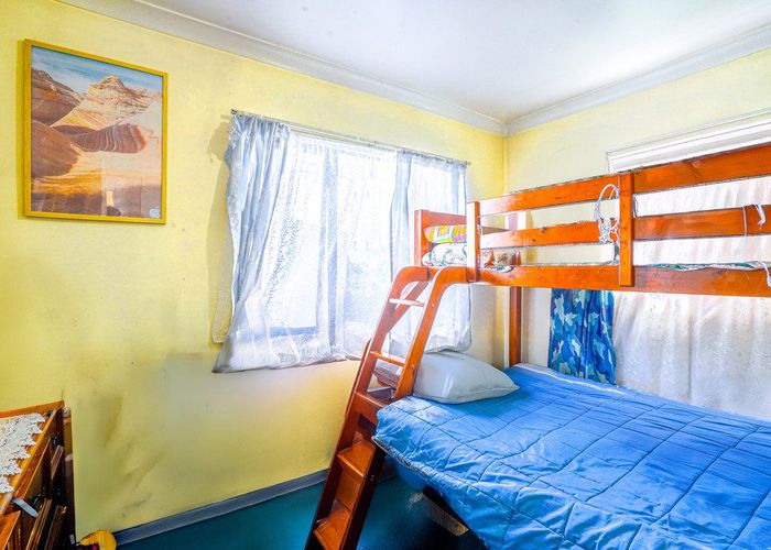  at 6A Holborn Place, Papatoetoe, Auckland