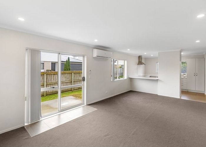  at 14 Koko Mews, Mangere Bridge, Manukau City, Auckland