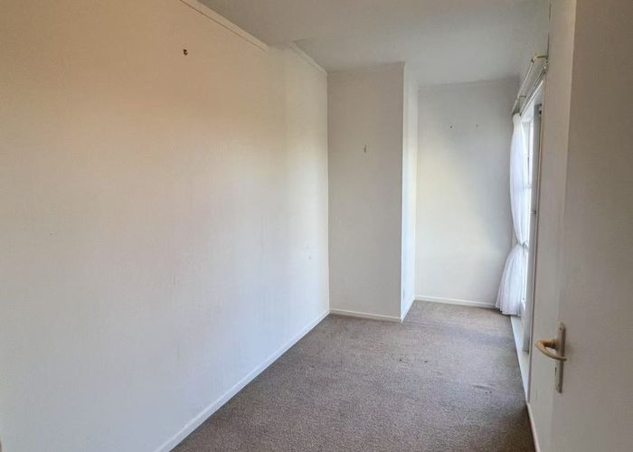  at 9 Wairere Road, Torbay, North Shore City, Auckland