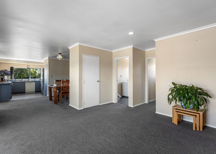  at 684 Gloucester Road, Papamoa Beach, Tauranga, Bay Of Plenty